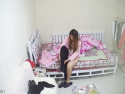 鼎盛女工宿舍偷拍这宿舍楼貌似各个房间都被人偷偷装了监控在这生活没有秘密