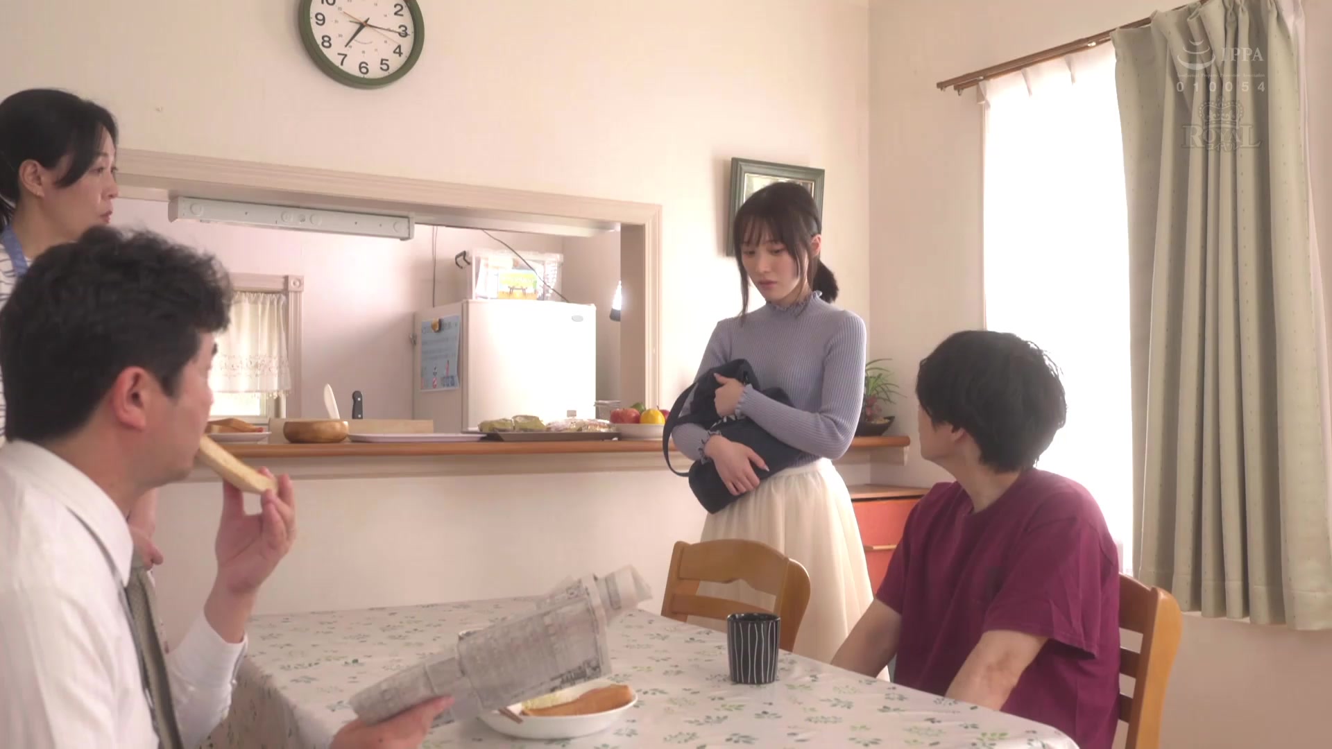 [ROYD-209] 僕の姉は地味で控えめですが、眼鏡を外すと、絶世の美女で我慢できず迫ったら素股からの生挿入で初中出しをさせてくれました。 白石もも【破解】 - 1of5