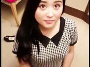 小骚货吃大鸡吧